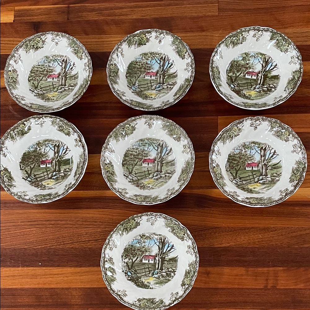 The Friendly Village - The Stone Wall - Sauce Dessert Small Bowl (7 pieces)